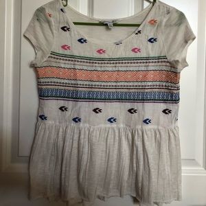 Patterned and Cream Ruffled Short Sleeve Shirt